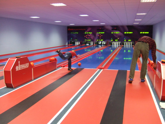 Pauly Kegelbahnenbau, Bowlingbahnenbau