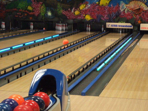 Pauly Kegelbahnenbau, Bowlingbahnenbau